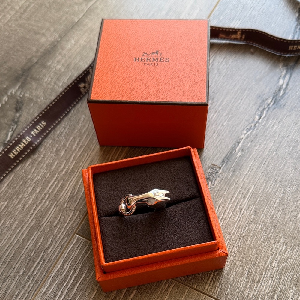 Hermès Galop Sterling Silver Horse Ring Size 51 NEW